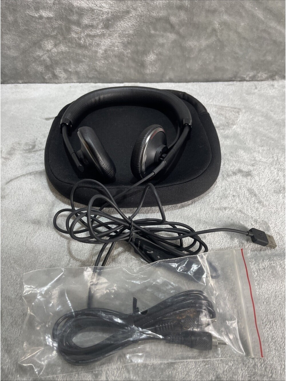 Plantronics Blackwire C520 Wired Stereo Headset - USB